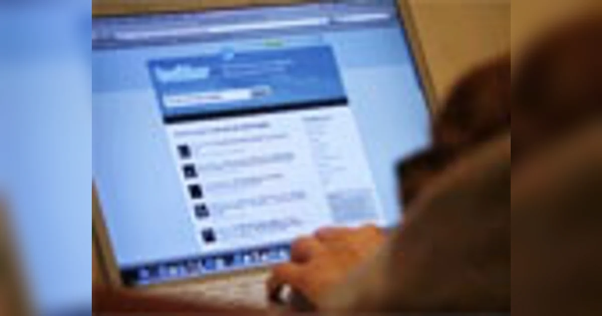 Twitter now able to censor tweets