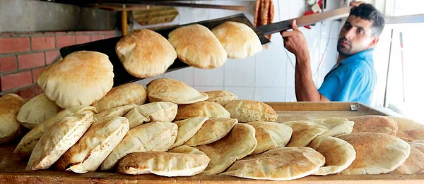 Love spicy, salty food? Forget it if you are in UAE | Khaleej Times