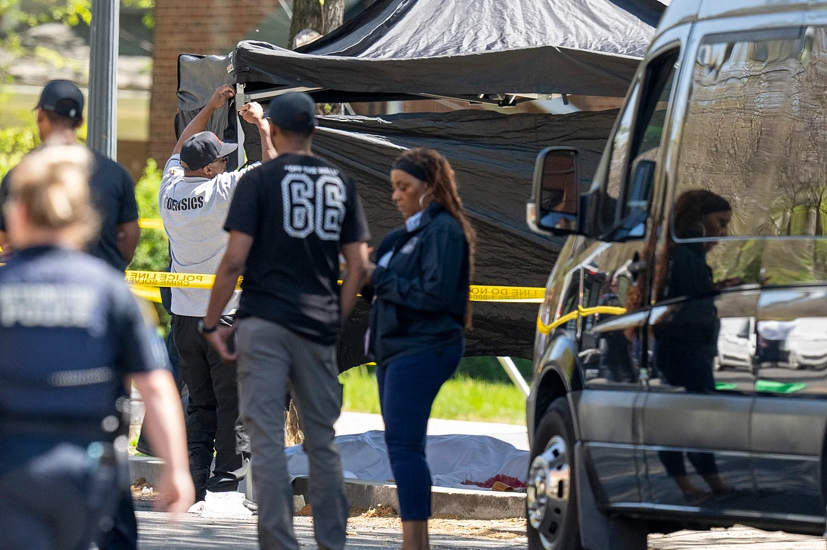 One killed, 3 hurt in shooting outside funeral home in Washington DC ...