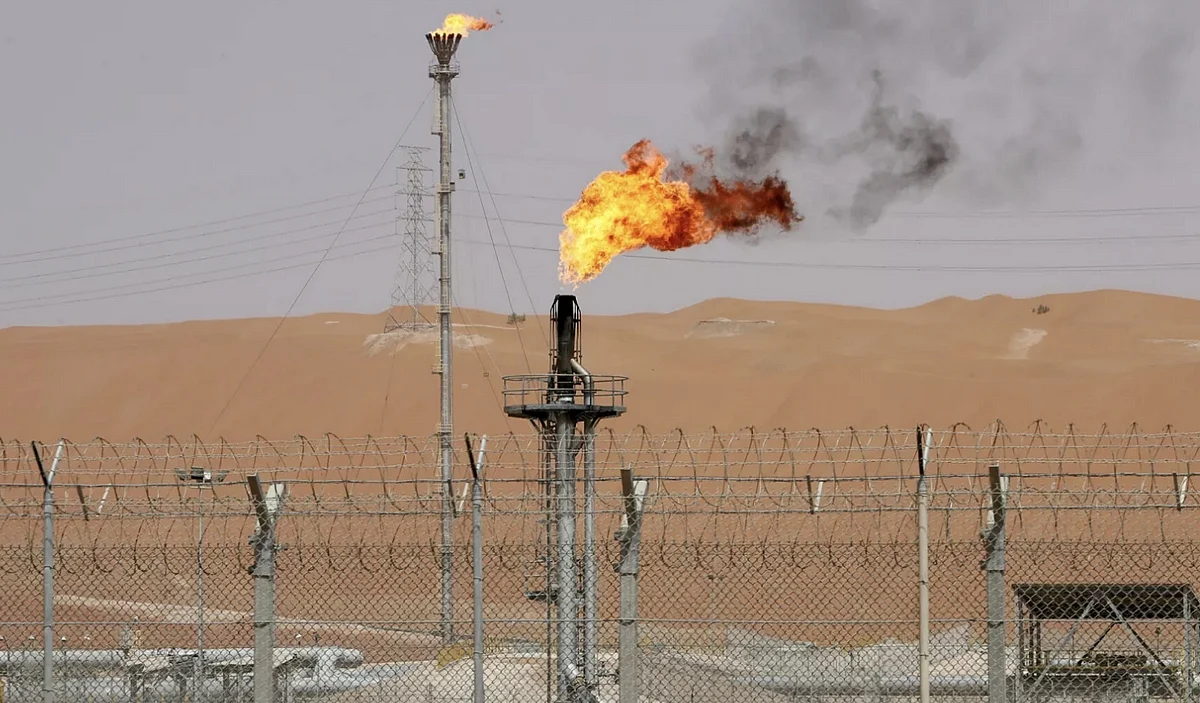 UAE strongly condemns Houthi drone attack on Saudi oil field | Khaleej ...