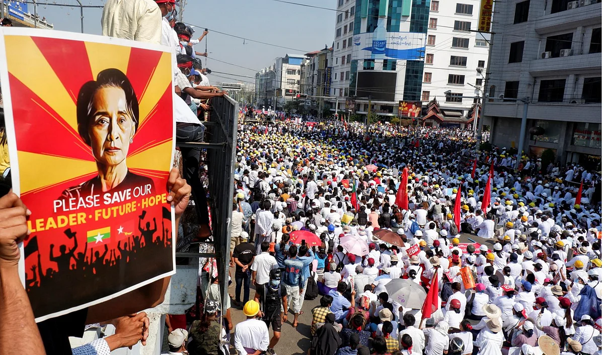 Myanmar coup: Strike grips country as protesters defy junta's lethal ...