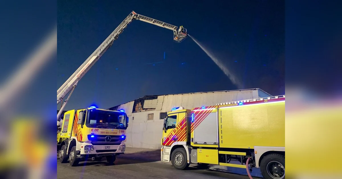 Dubai: Fire destroys 2 warehouses in Ras Al Khor industrial area ...
