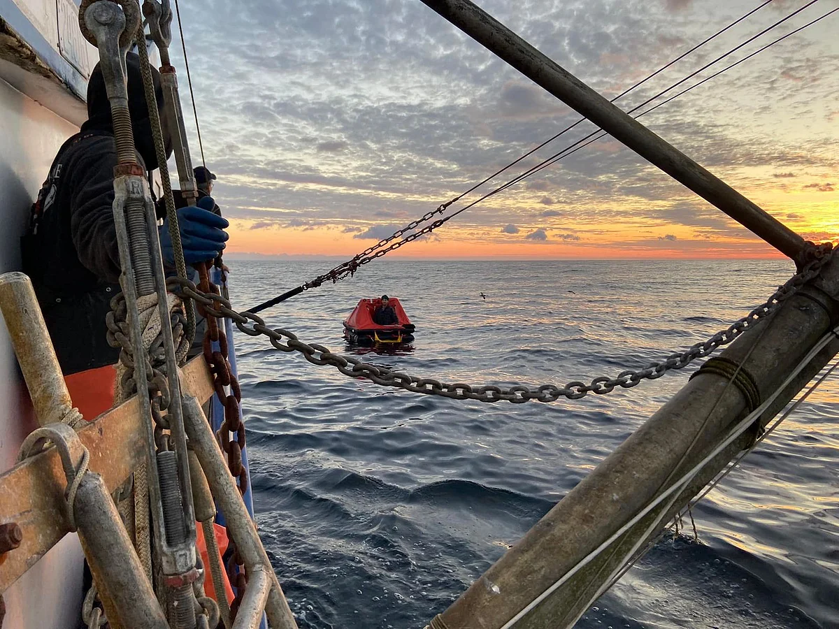 Man missing for 13 days found drifting on life raft by Canadian ...