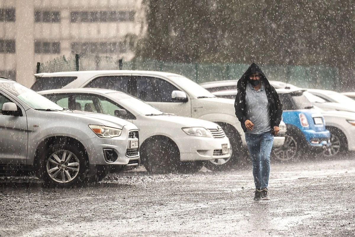 UAE weather: Rainy, windy forecast for Tuesday | Khaleej Times