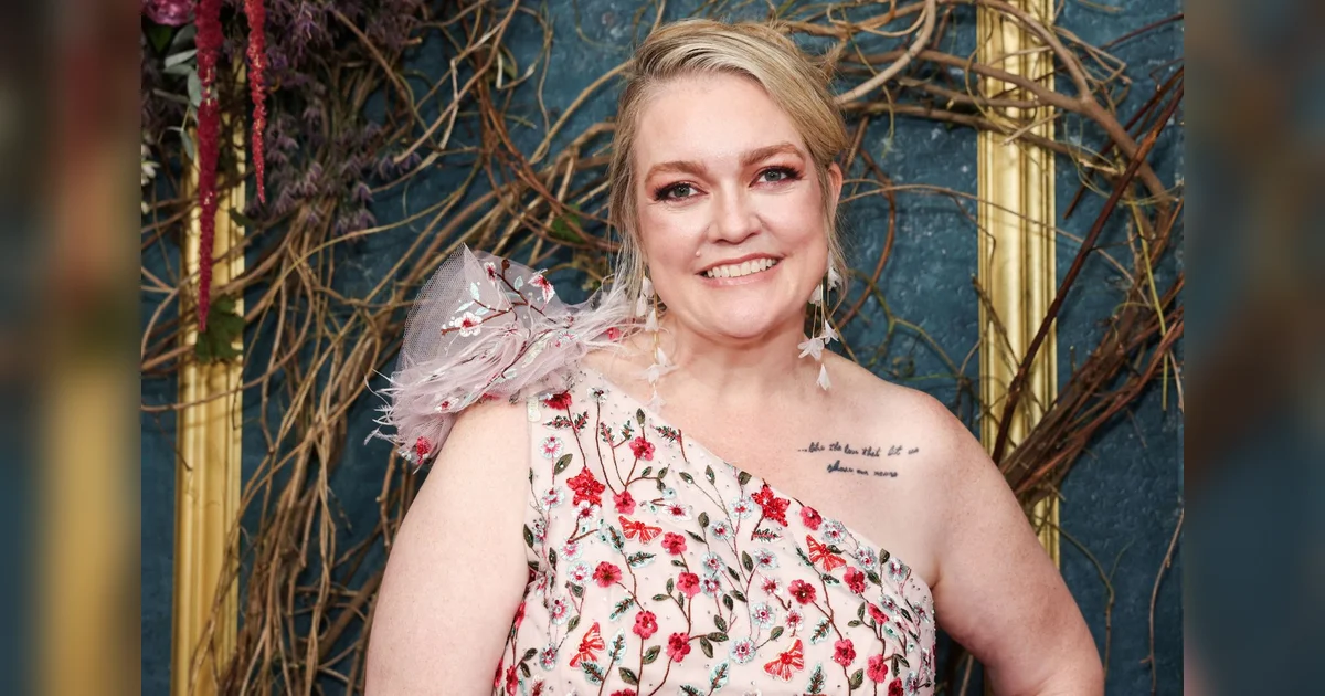 Colleen Hoover Novel Reminders Of Him To Be Adapted Into Movie colleen-hoover-novel-reminders-of-him-to-be-adapted-into-movie