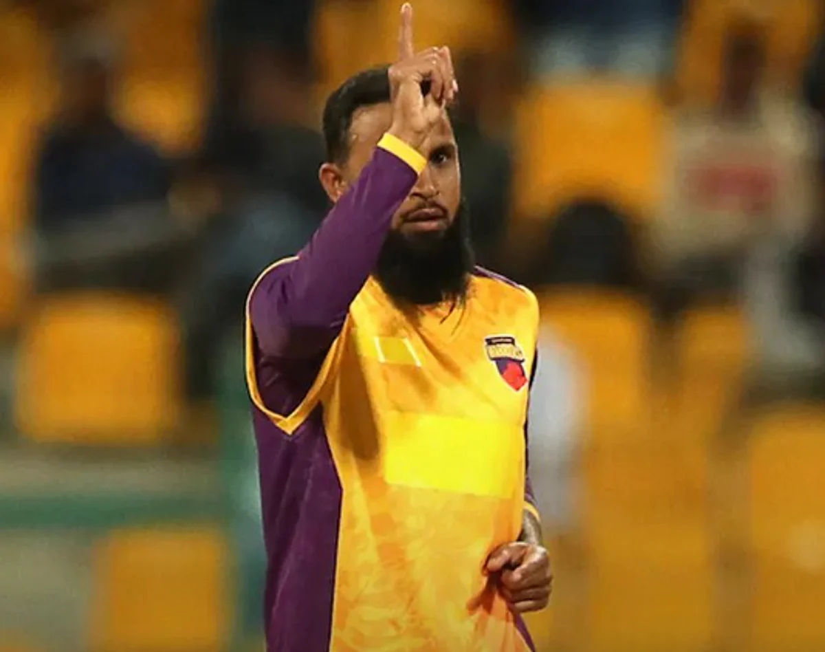 Rashid’s spell helps Sharjah Warriors keep ILT20 qualifiers hopes alive ...